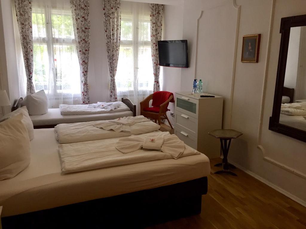 Pension Tempelhof Berlin Luaran gambar